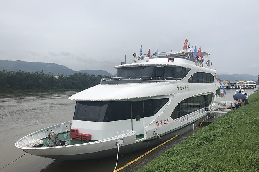 桂林漓江风景名胜区五星级游船试航