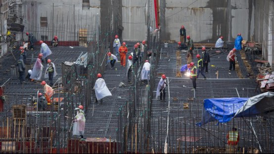 五一假期2400多名建设者坚守大藤峡工程